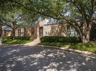 19 Stonecourt Cir, Dallas, TX 75225