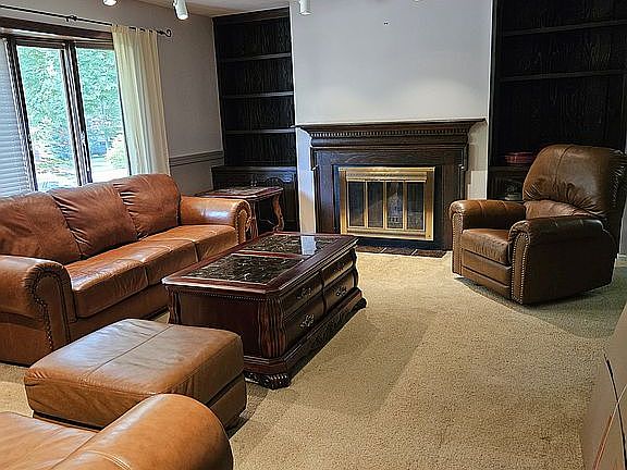 2nd image of 1702 West Ave