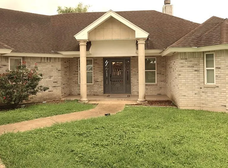 4500 Carmen Ave — Photo 3