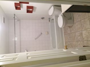 106 Postlamp Cir, North Syracuse, NY 13212