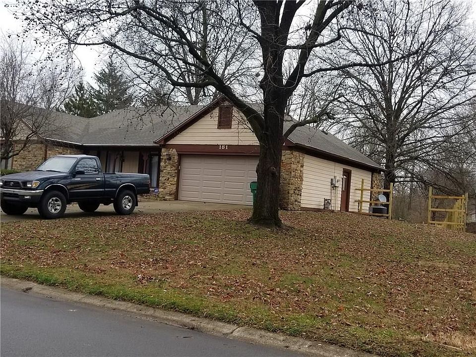 2nd image of 181 Summit Ridge Dr