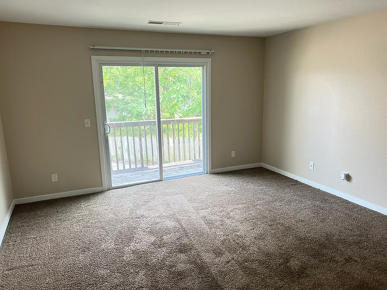 4350 Norman Dr SE #201 — Photo 3