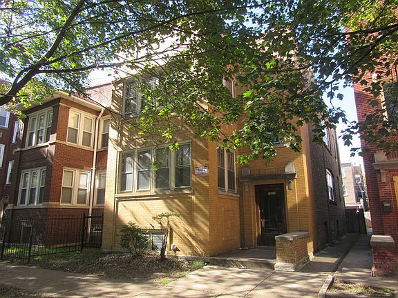 3rd image of 7822 S East End Ave