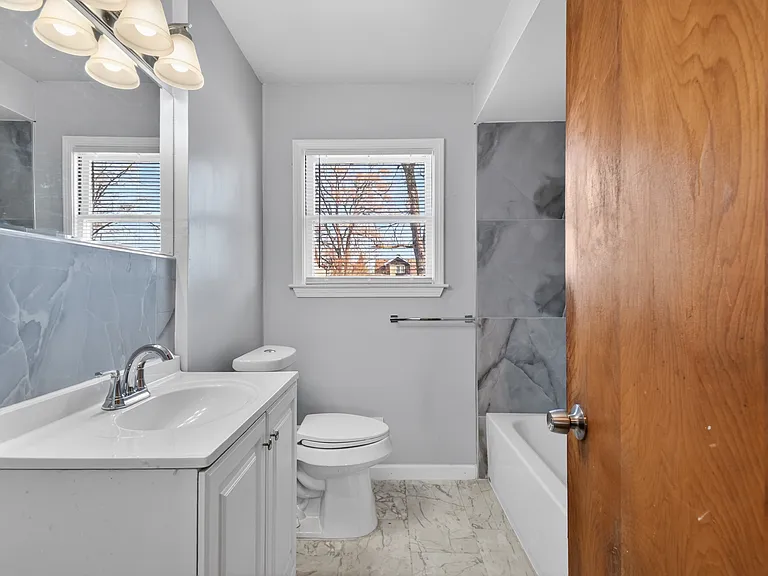 8154 Quinn St — Photo 12