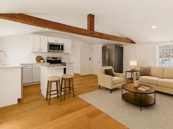 34 Central St #2, Rowley, MA 01969