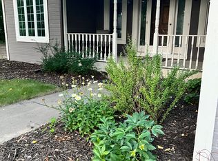 17180 Jordan Ct, Lakeville, MN 55044