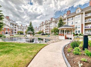 151 S Country Village Rd NE #2248, Calgary, AB T3K5X5