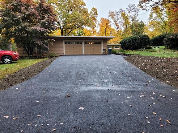 2nd image of 36 Westerly Ln