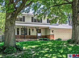 643 S 124th St, Omaha, NE 68154