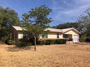 406 S Williams St, Hamilton, TX 76531