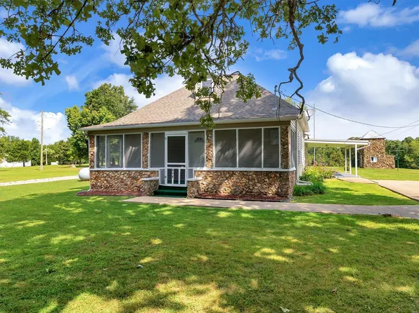 419 Trainer Rd, Cuba, MO 65453