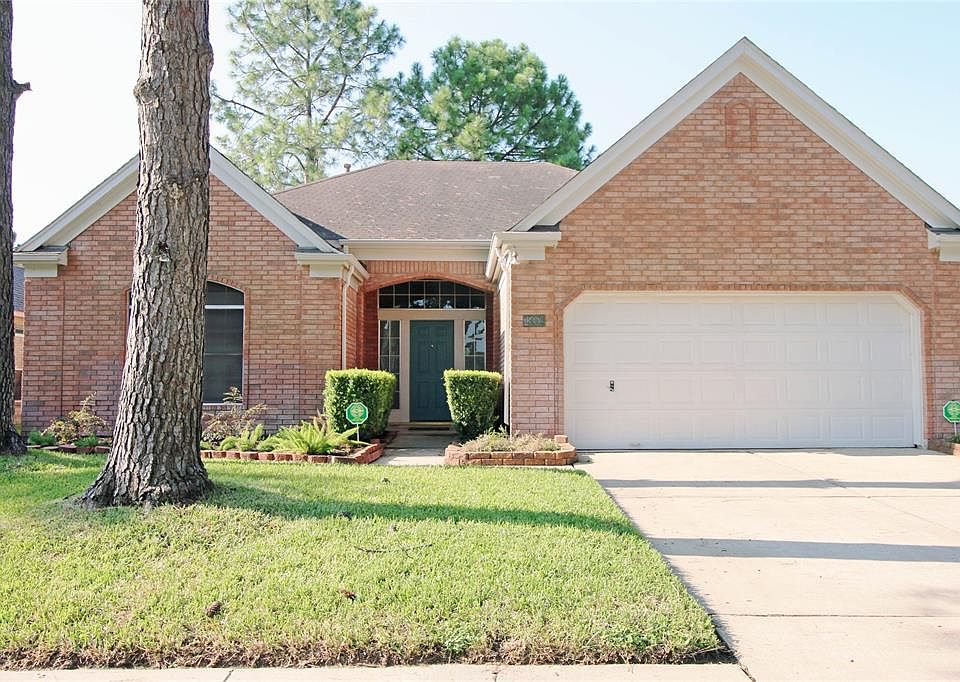 1st image of 18223 Auburn Woods Dr
