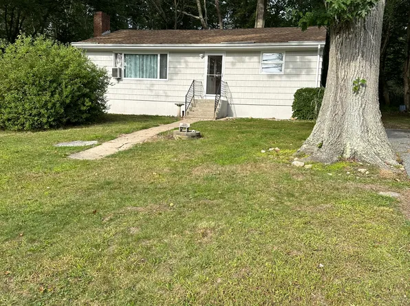 9 Perry Ave, Waterford, CT 06385