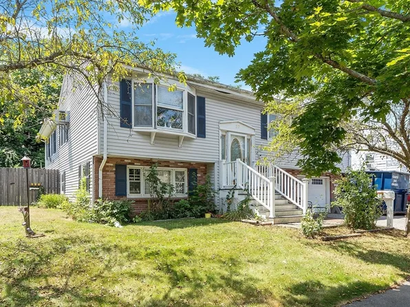 23 May St, Peabody, MA 01960