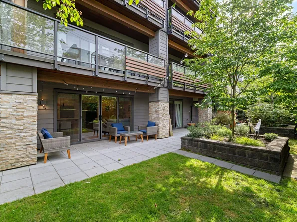 1661 E 2nd Ave #102, Vancouver, BC V5N 1E1