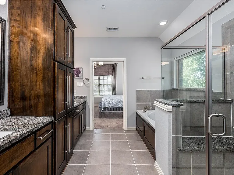 4101 Blackjack Oak Dr — Photo 31