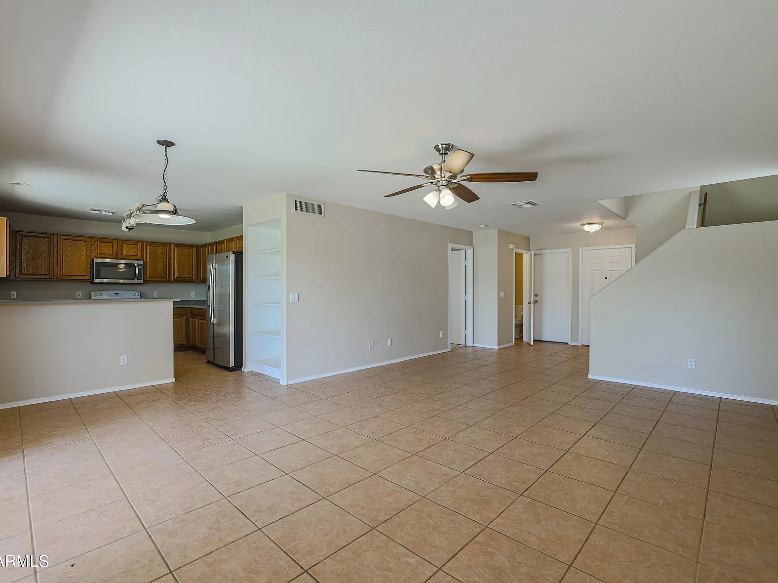 4 bed, 2.0 bath, 1845 sqft, $1,900 — Photo 3