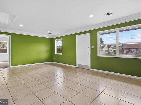 2nd image of 6918 Dudley Ave