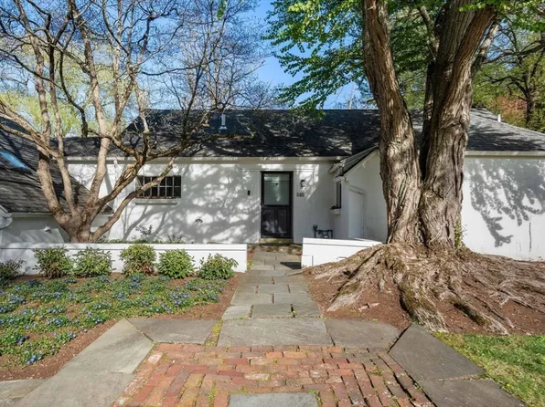 12 Granison Rd, Weston, MA 02493