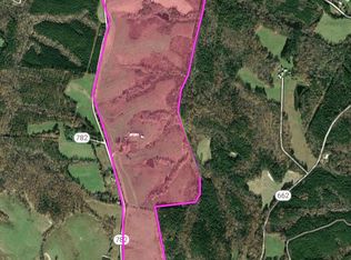 30 Trailer Park Rd, Chase City, VA 23924