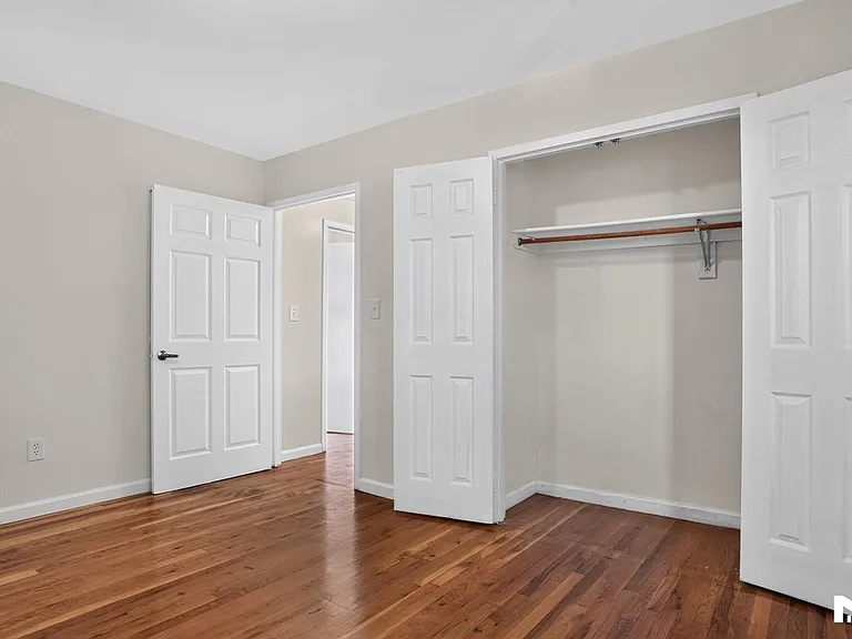 747 Essex St #3 — Photo 13