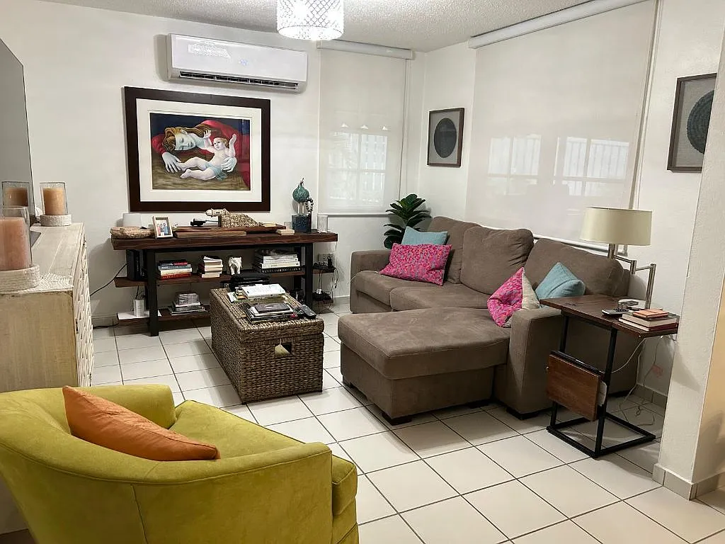 3 bed, 2.0 bath, 1342 sqft, $2,500 — Photo 2