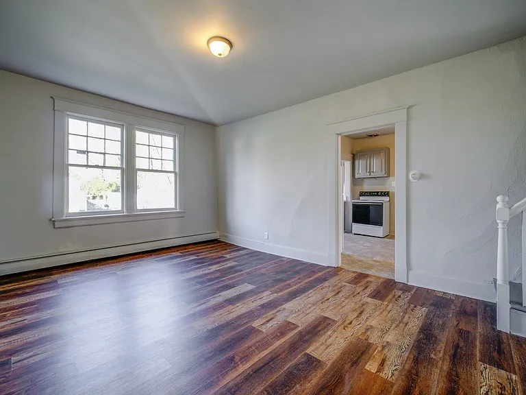 2415 Lancelot Ave — Photo 5