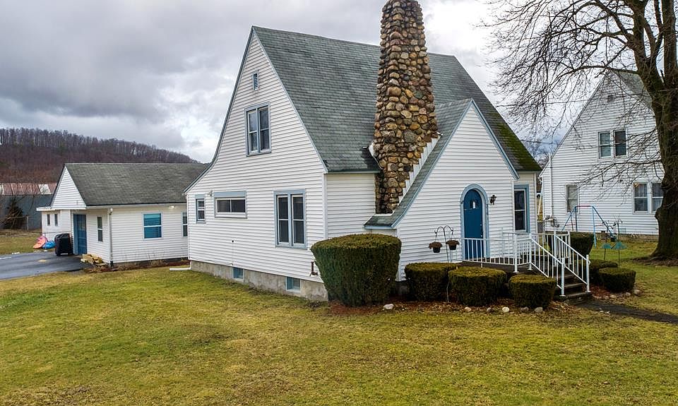 1st image of 316 Speedway St