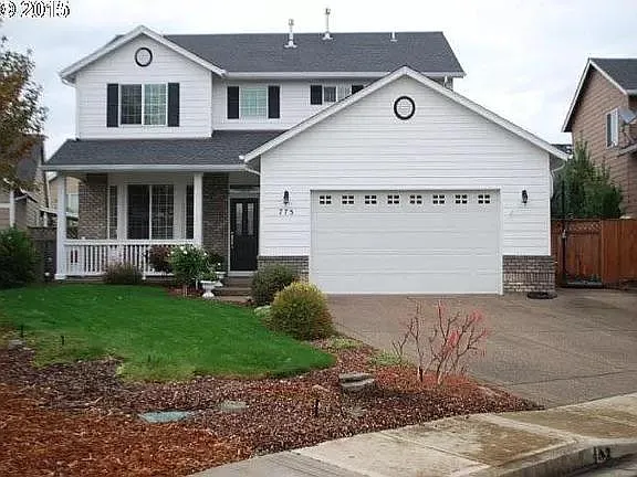 775 Kelsey Loop photo 1