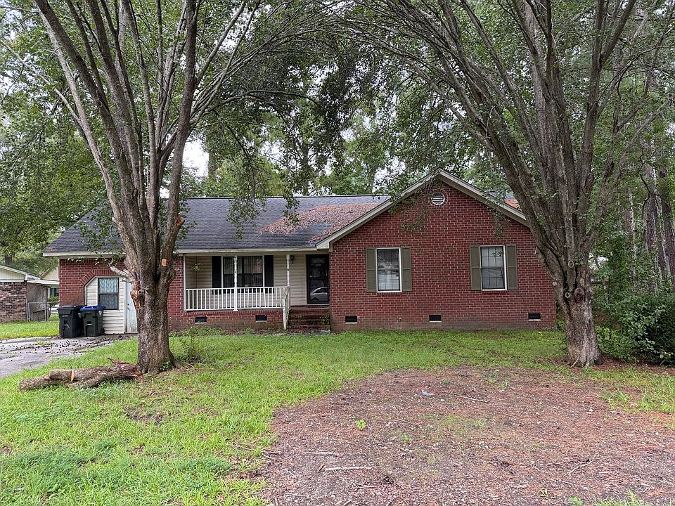1st image of 128 Five Iron Cir