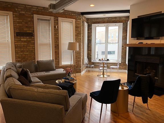 4th image of 1000 W Armitage Ave Unit 3B