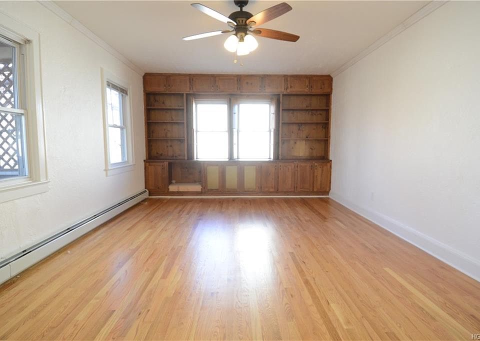 1st image of 38 Pleasant Pl #1
