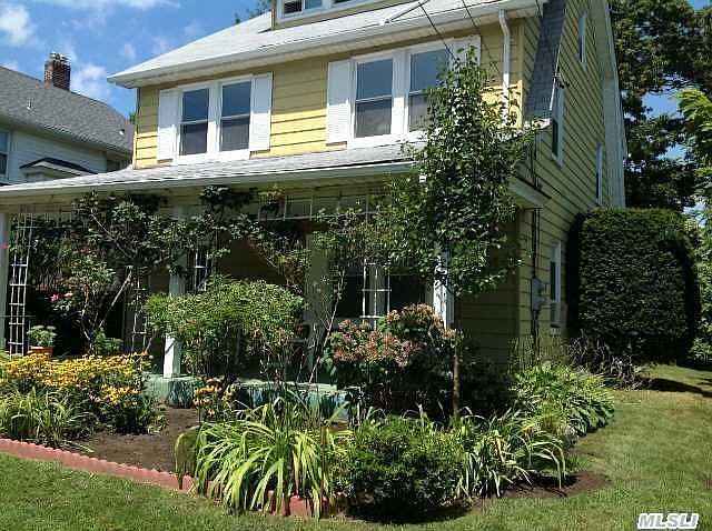 1st image of 123 Reid Ave