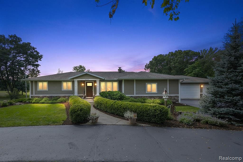 9635 Davisburg Rd, Clarkston, MI 48348 Zillow