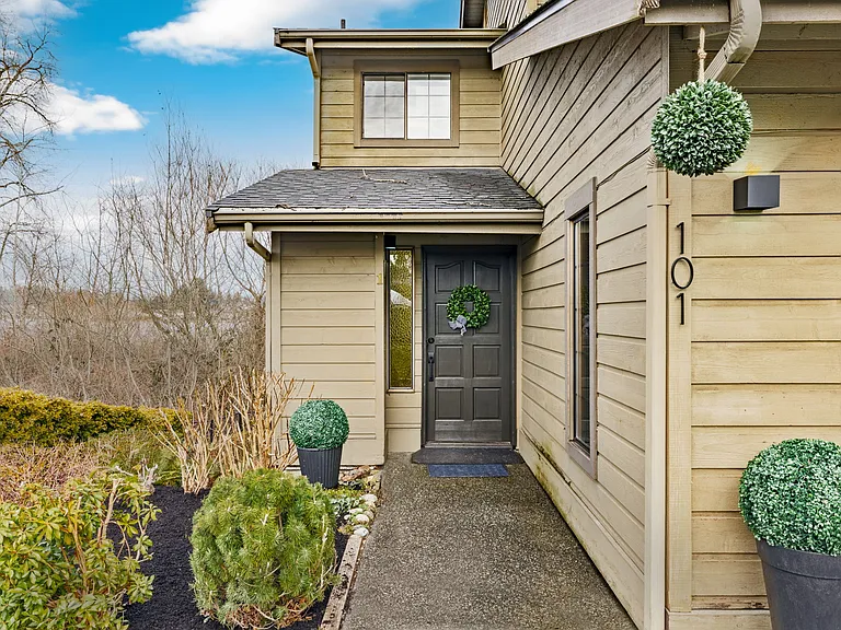 610 E Lake Stevens Rd #101 — Photo 1