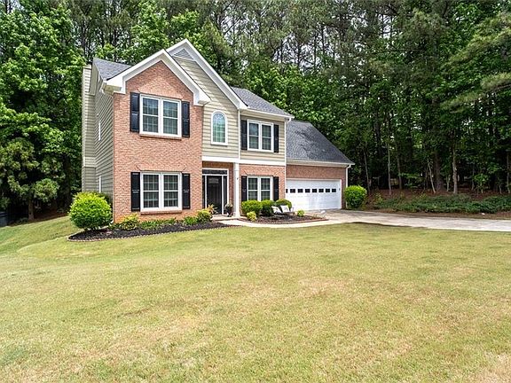 2nd image of 2950 Ivey Ridge Ln