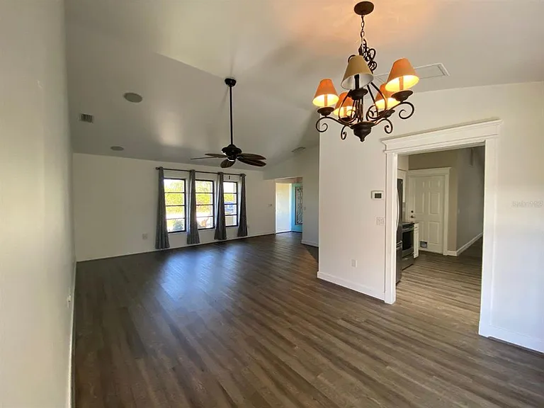 10123 Bay Ave #10123 — Photo 15