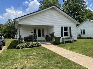 306 Jackson Ave, Lawrenceburg, TN 38464