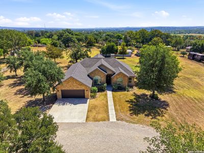 300 Verde Hills Dr, Center Point, TX, 78010