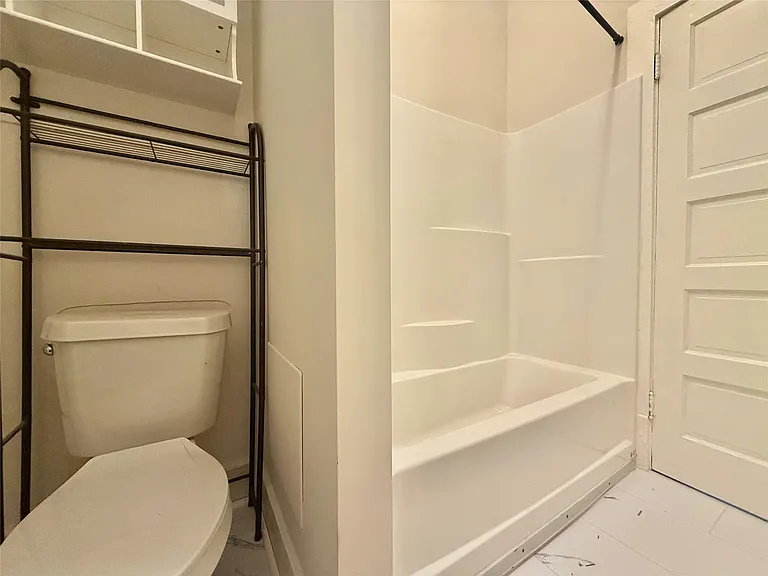 1427 Church St #2 — Photo 17