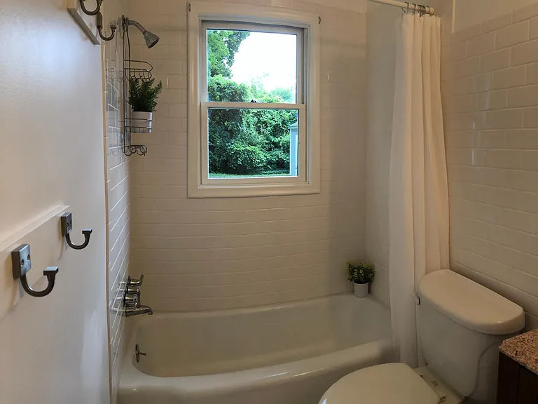 210 Centerlawn St — Photo 16