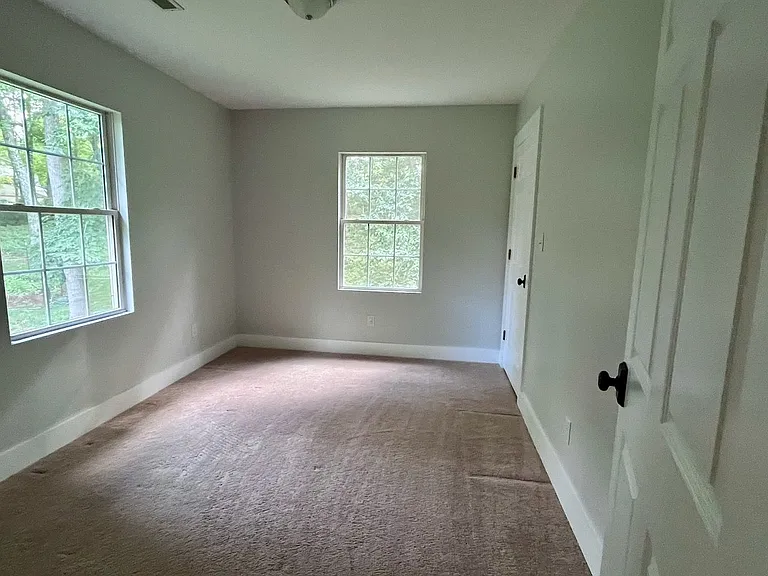 107 Mountain View Dr — Photo 12
