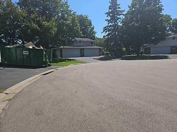 4th image of 8507 W 97th Street Cir