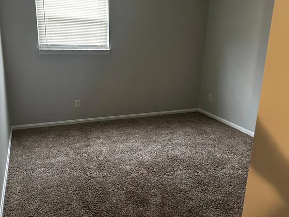 9701 Hudson Ln APT 2, Louisville, KY 40291