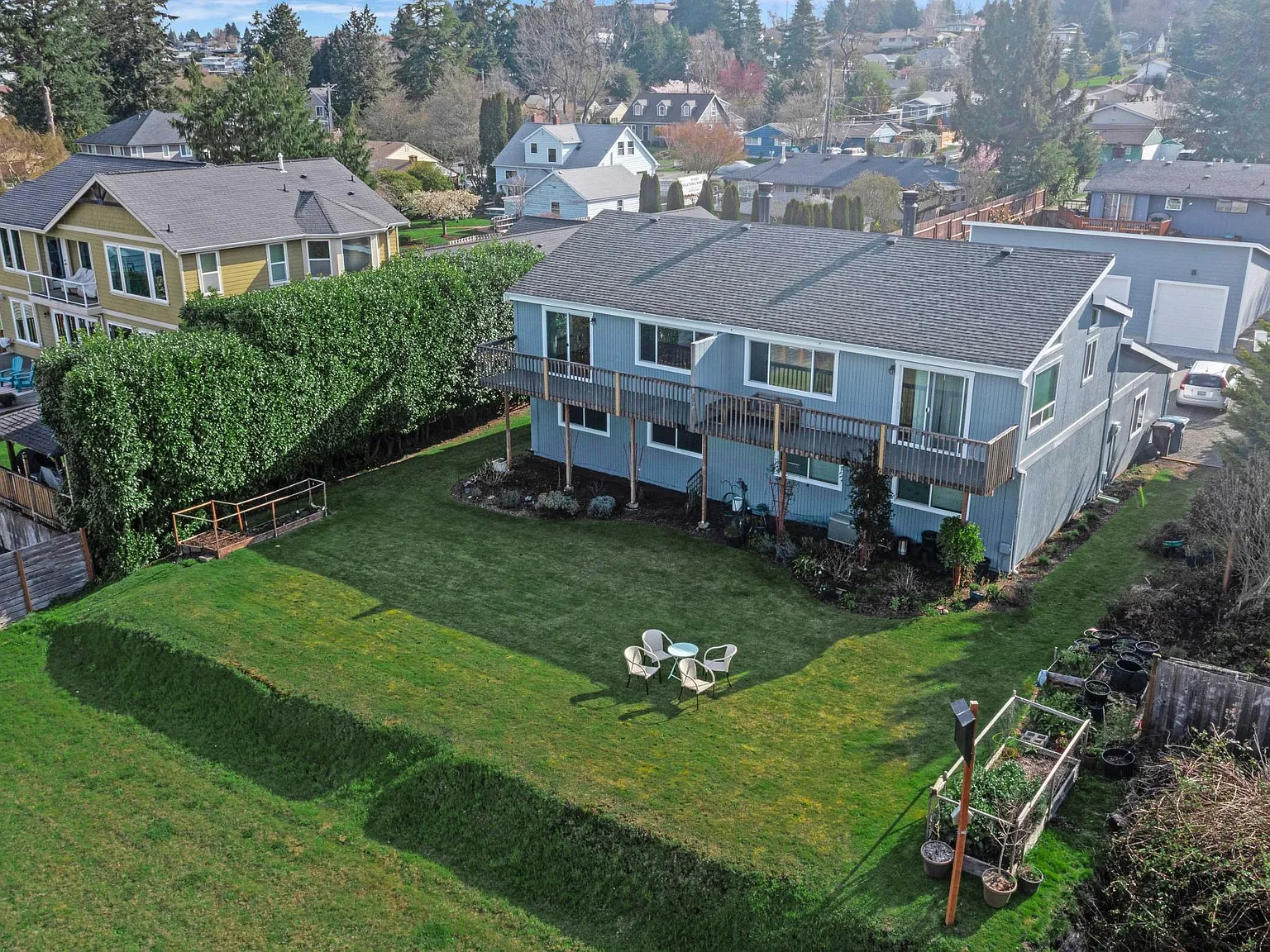 2 bed, 1.5 bath, 1216 sqft, $2,450 — Photo 3