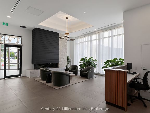 4th image of 31 Huron St #511