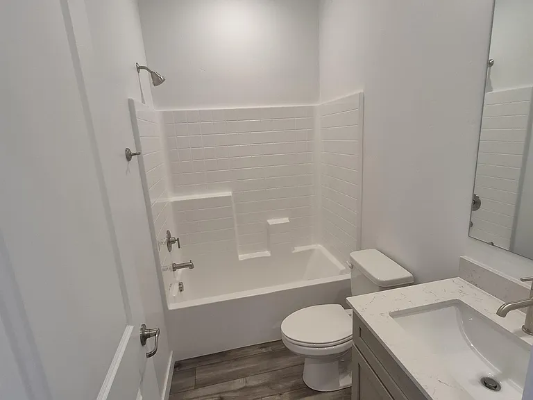 1761 N Big Star Ave — Photo 5