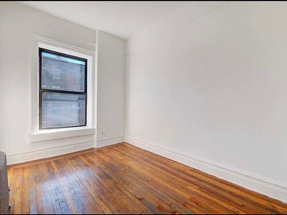 5th image of 440 E 6th St #13A
