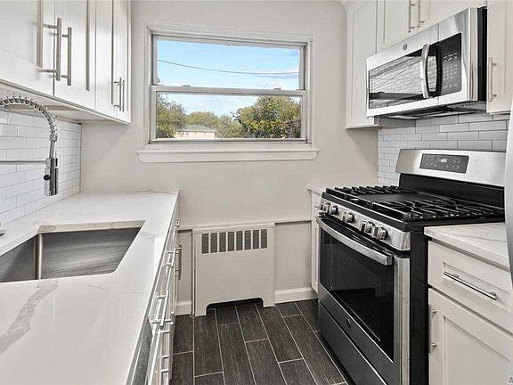 3rd image of 81-15 268th St Floor 1