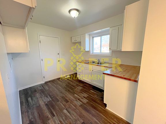 4th image of 1725 Hopewell Ave